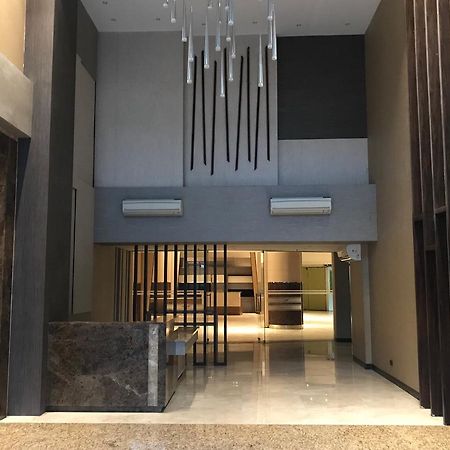 Portovita Towers Manila Exteriör bild